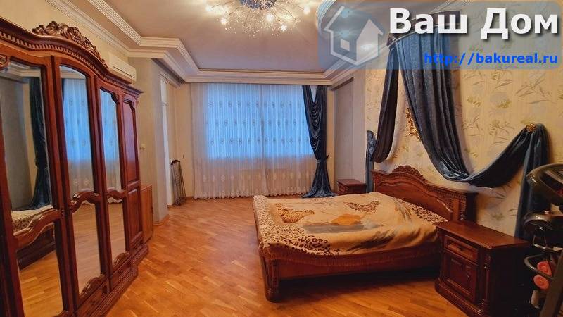 4 комнатная квартира с видом на парк в районе метро Гянджлик